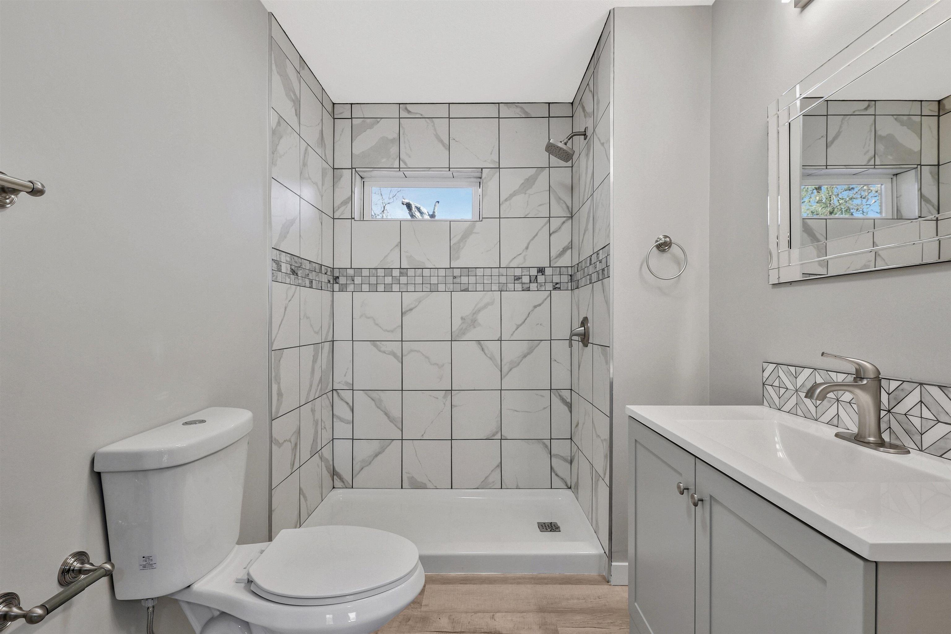 N Custer St, Wichita, KS 67203