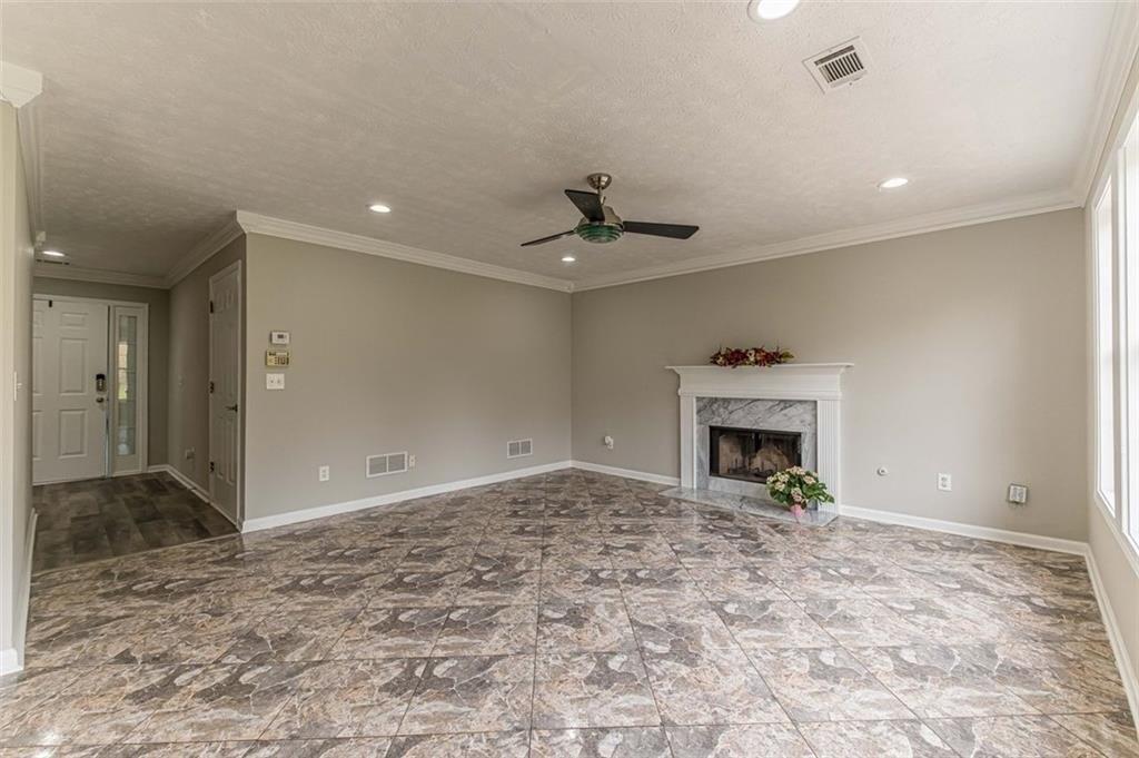 Springmont Ct, Lawrenceville, GA 30043