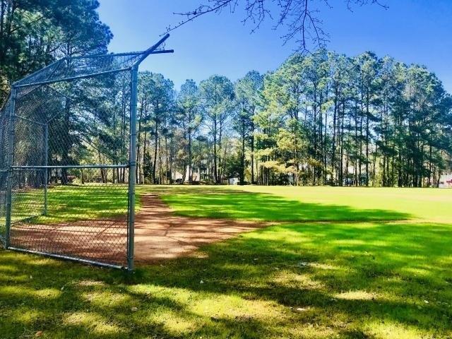 Park Gate Dr, North Charleston, SC 29418