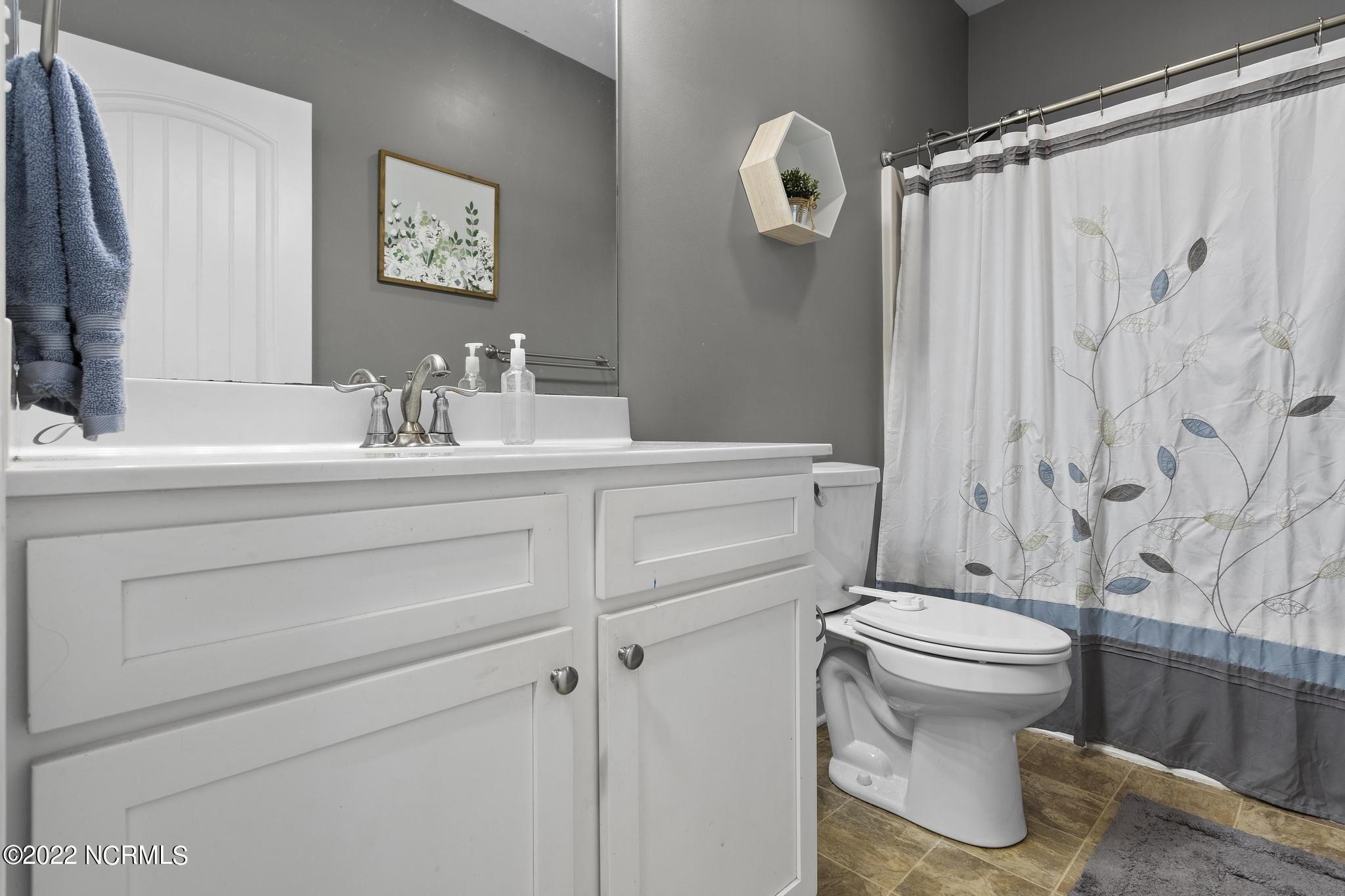 Neptune Ct, Havelock, NC 28532