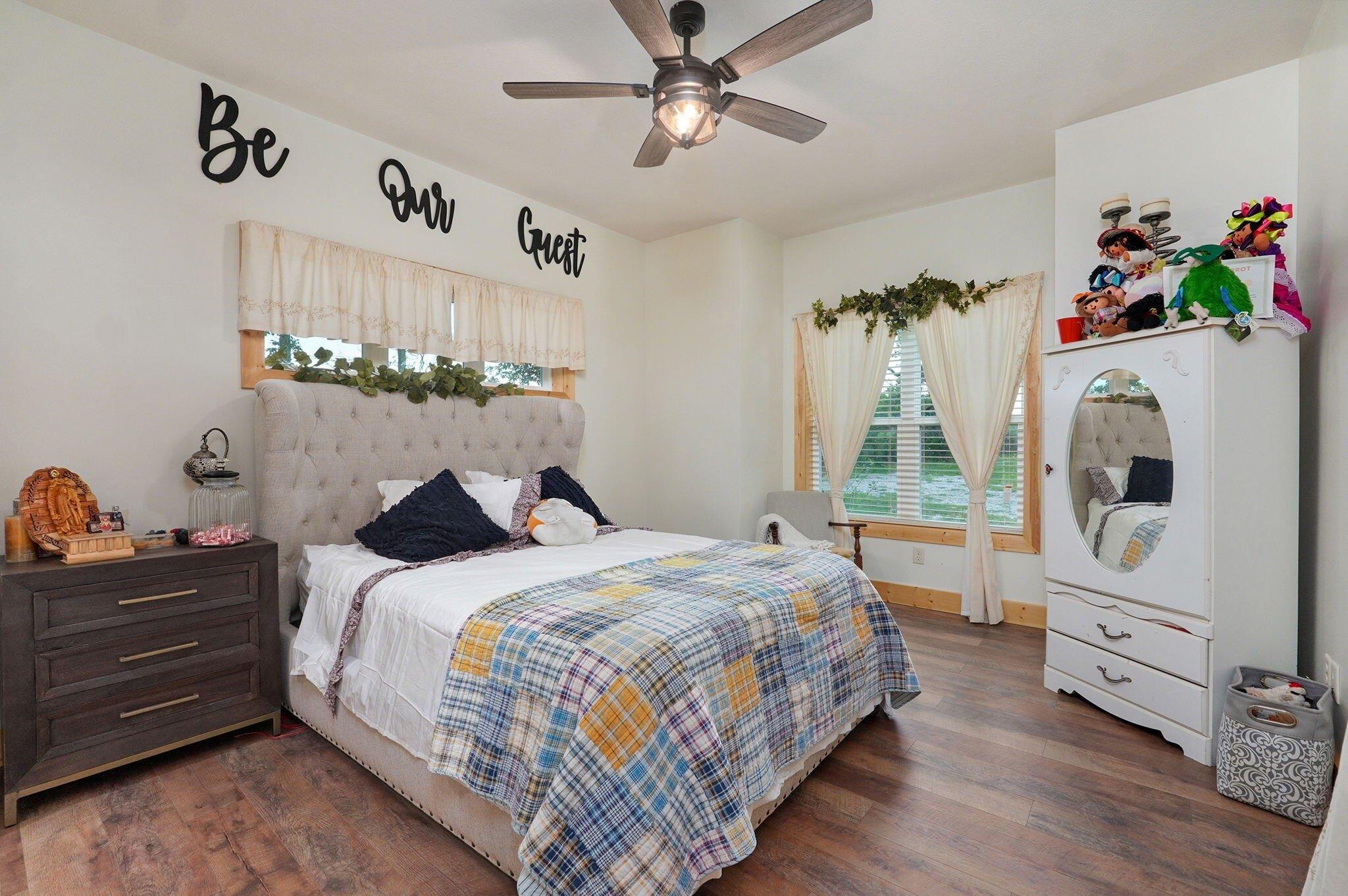 W Farm Road 2, Brighton, MO 65617