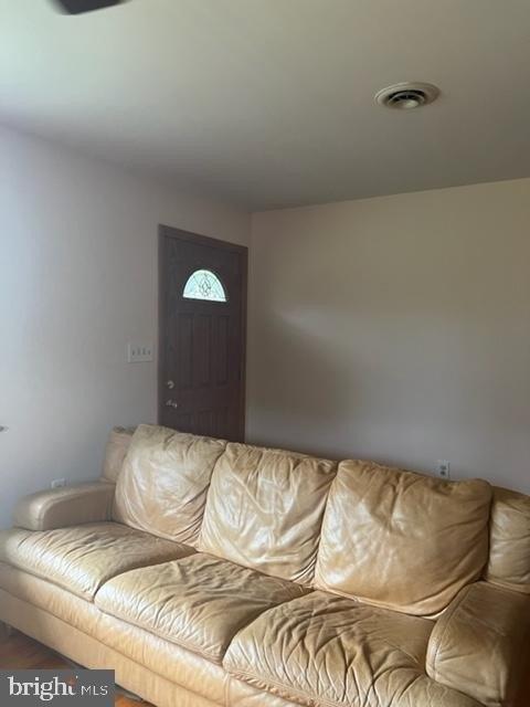 Old Court Rd, Windsor Mill, MD 21244