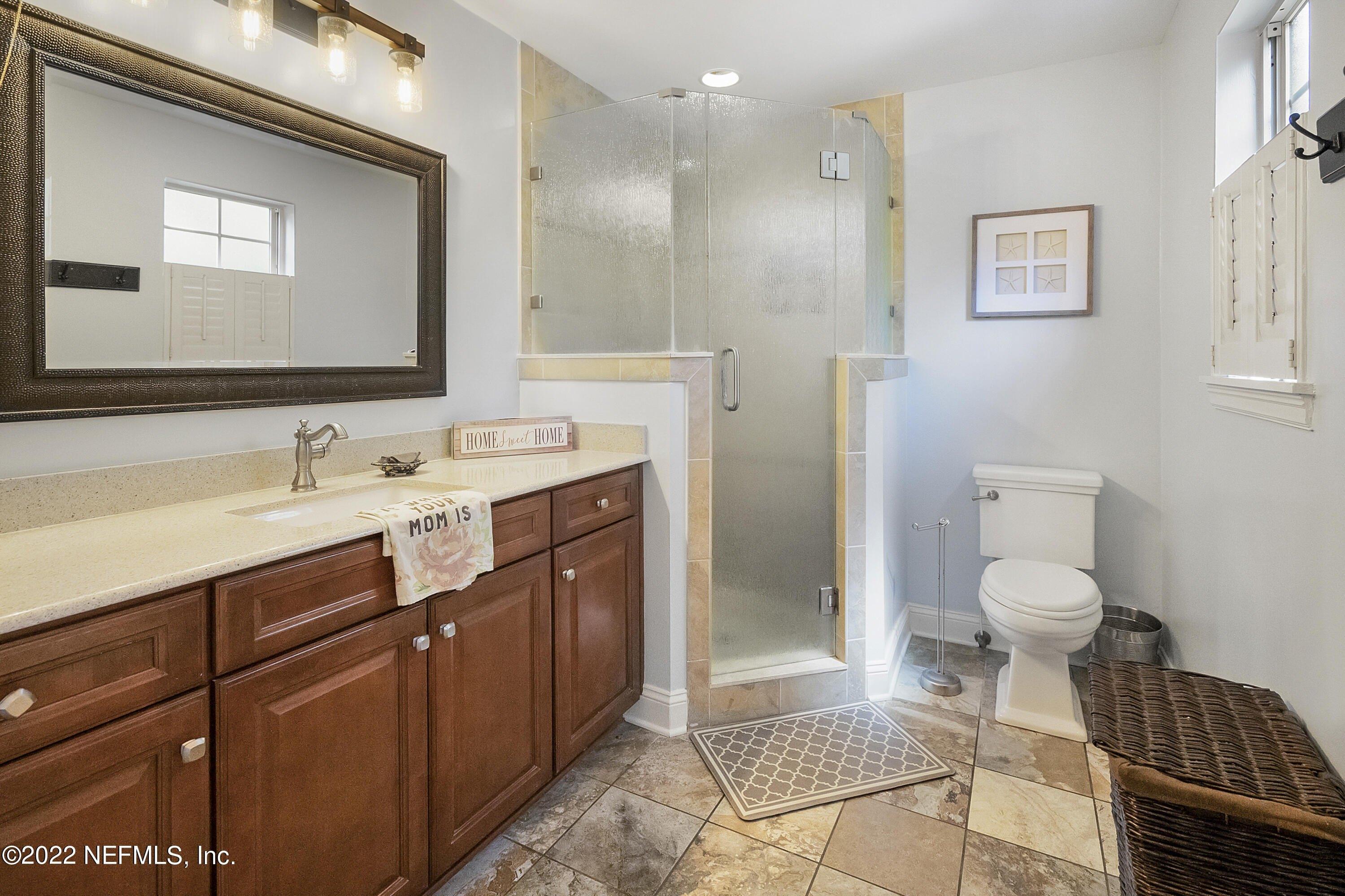 Big Tree Rd, Neptune Beach, FL 32266