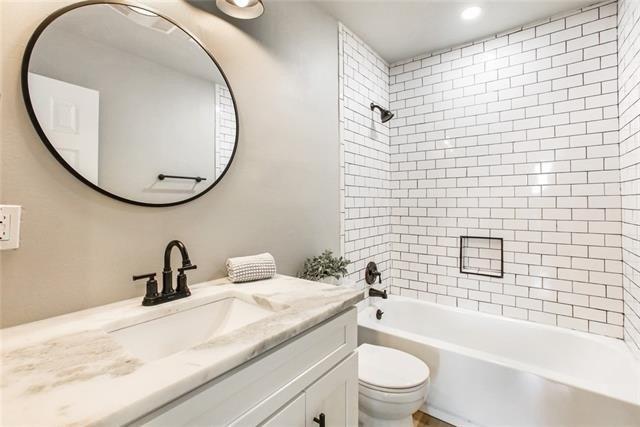 Old Hickory St, Chalmette, LA 70043