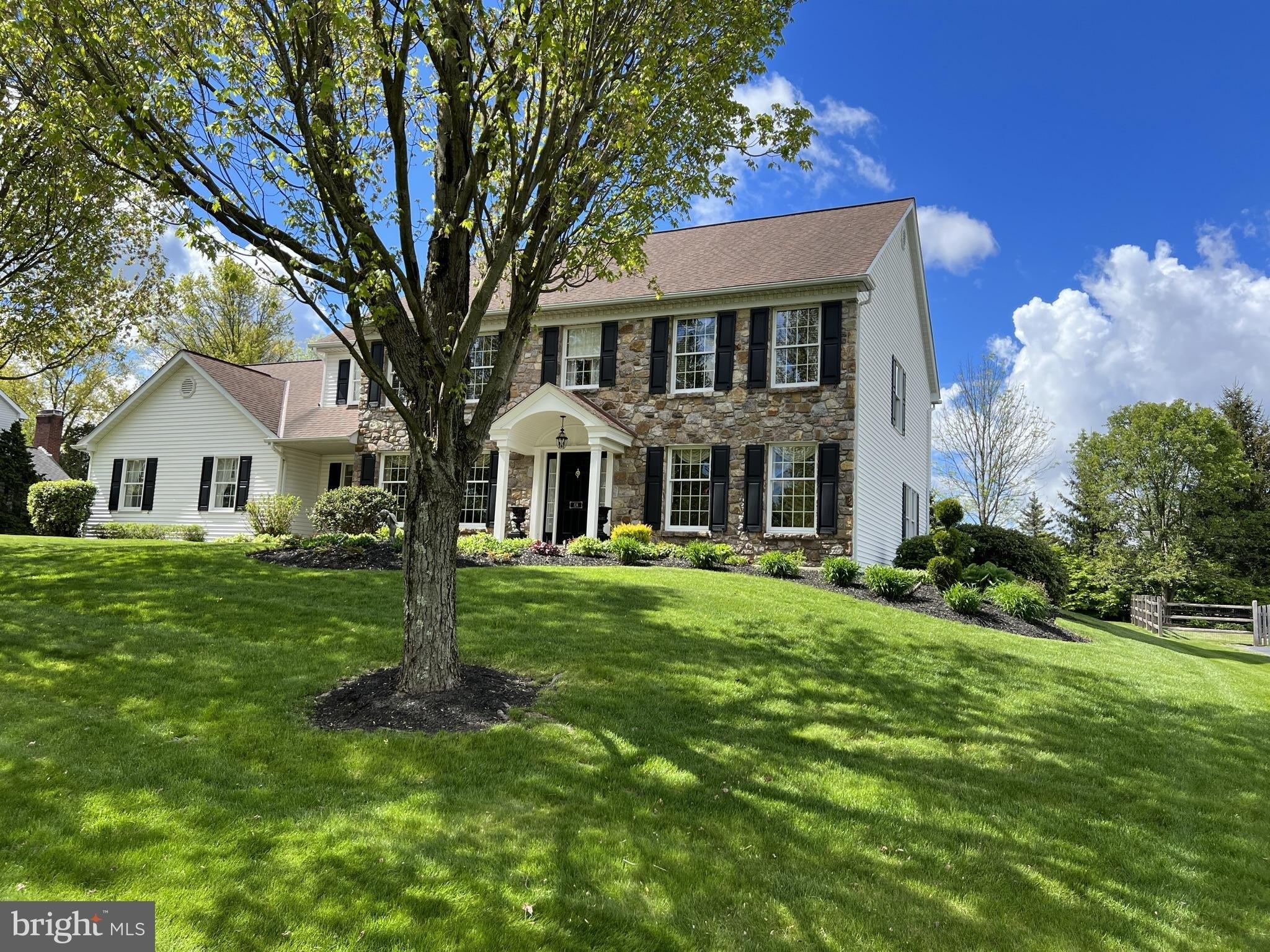 Bridgeview Dr, Perkasie, PA 18944
