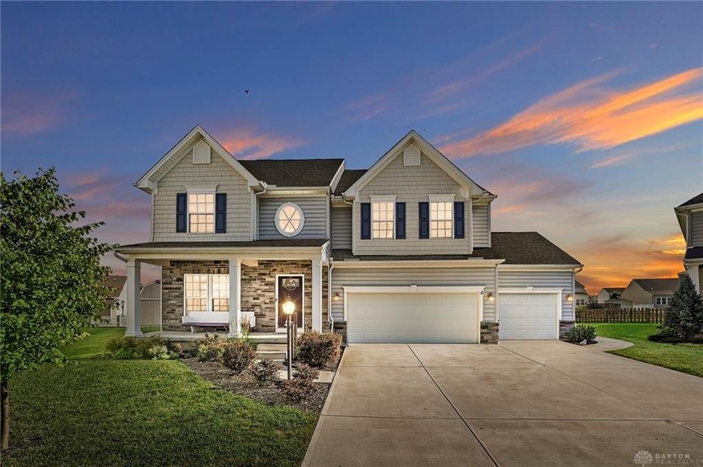 Scarlet Oak Dr, Tipp City, OH 45371