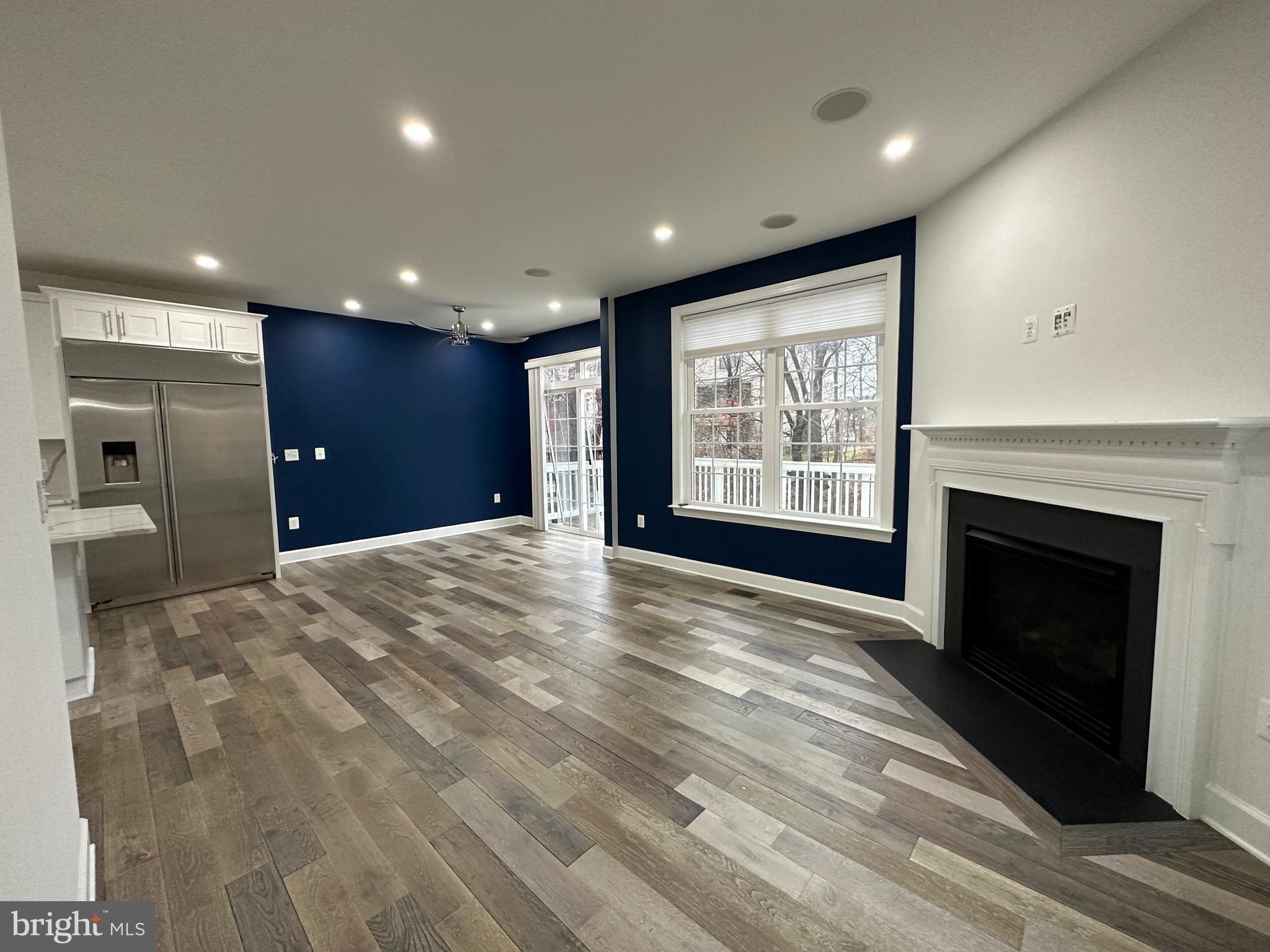 Black Ironwood Dr, Fairfax, VA 22030