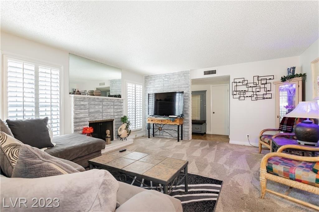 Heritage Ct, Las Vegas, NV 89121