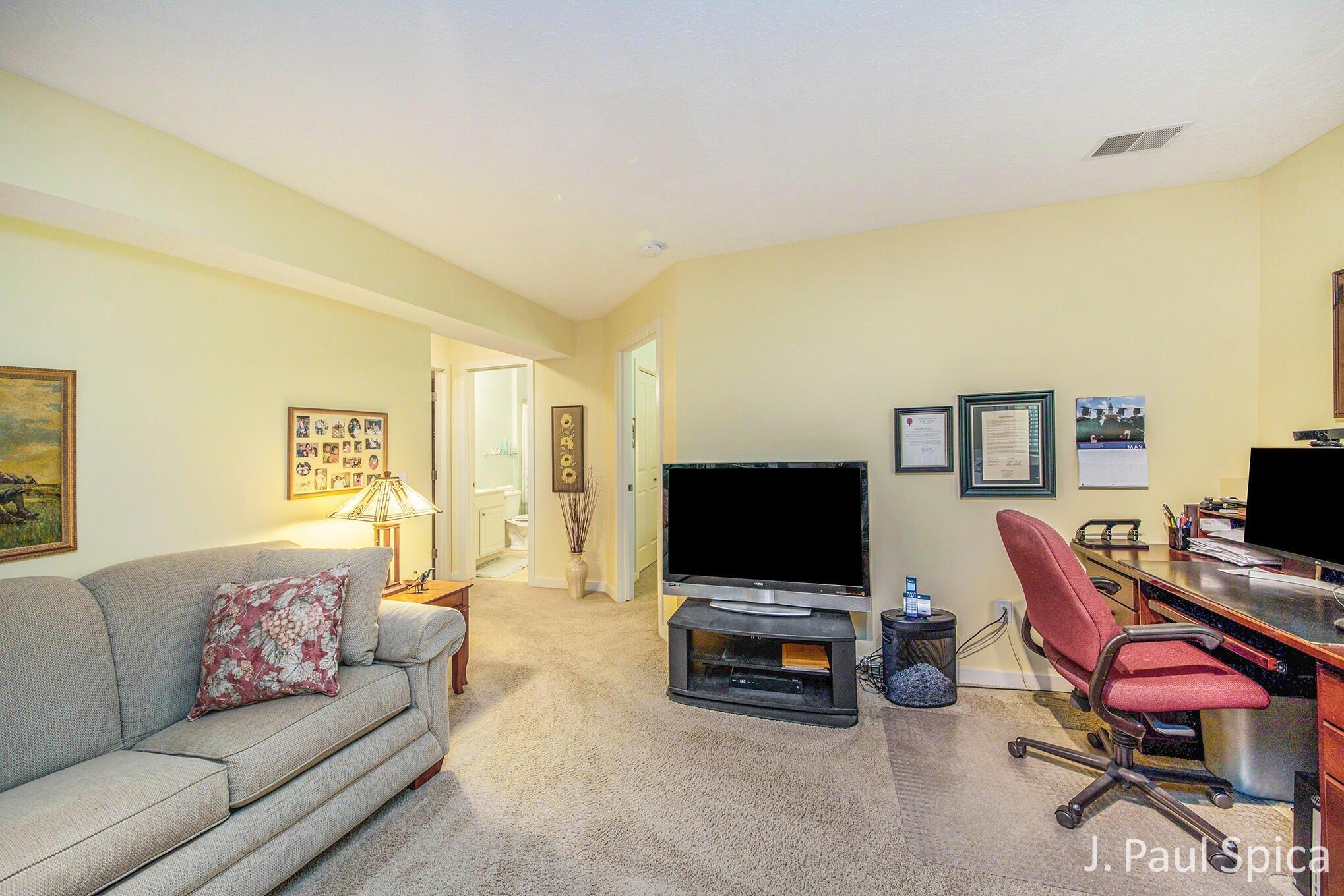 Mesa Junction Dr Sw, Byron Center, MI 49315