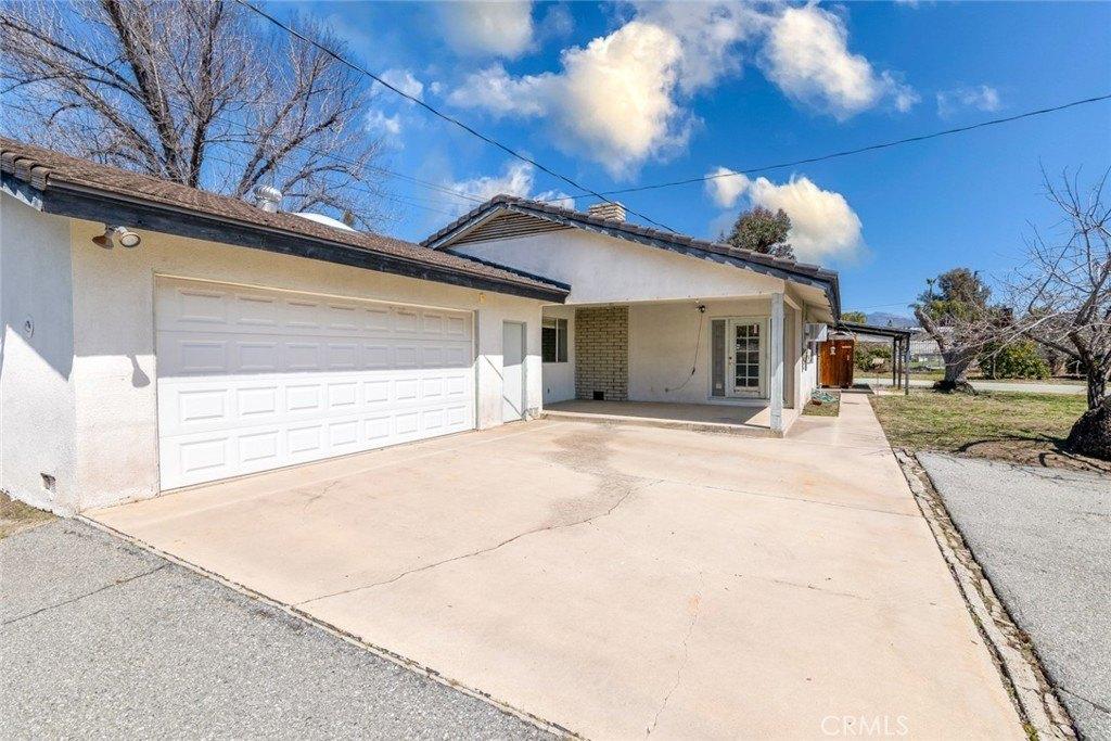 Johnston Ave, Hemet, CA 92544