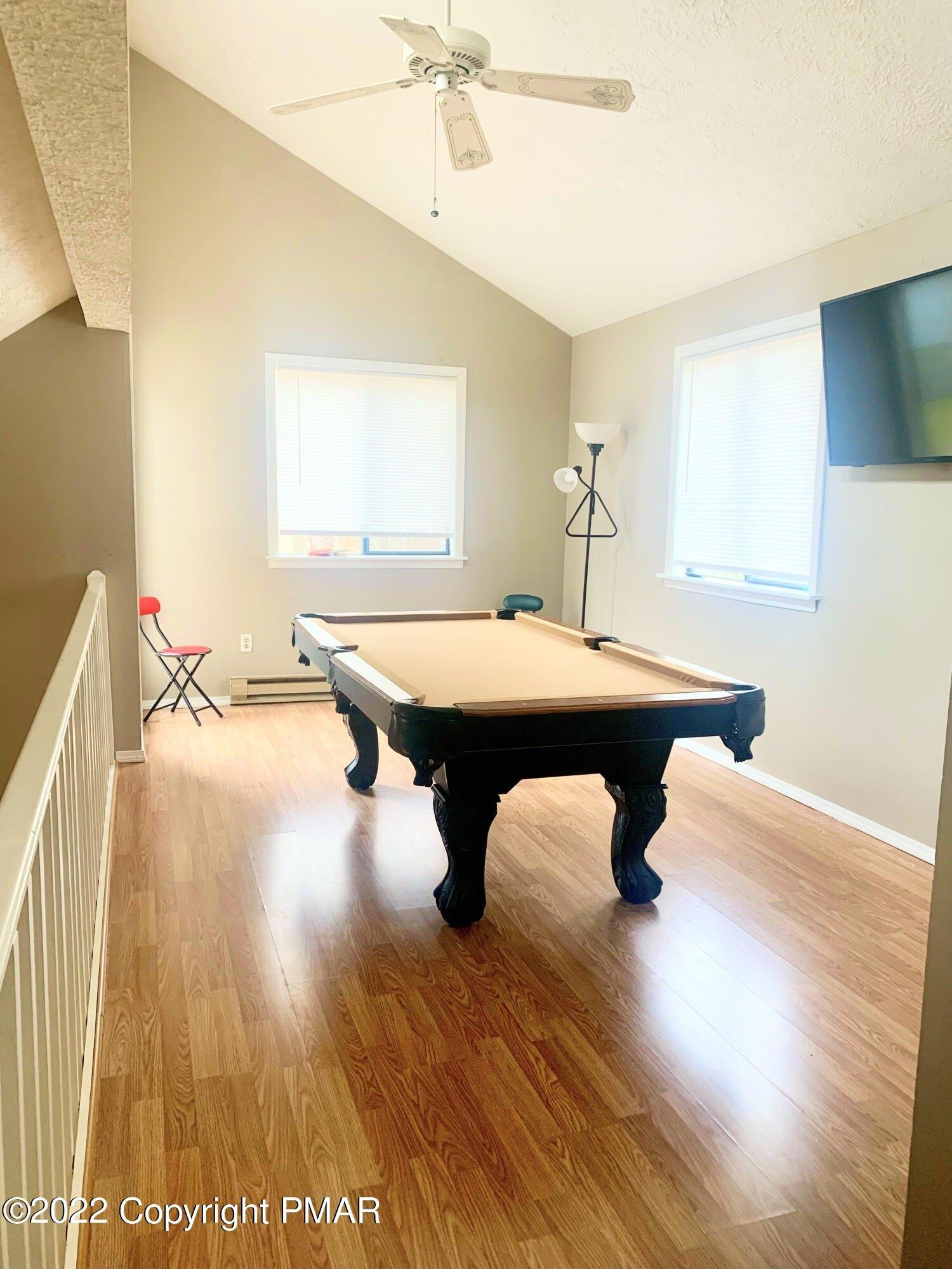 Foxdale Ter, East Stroudsburg, PA 18301