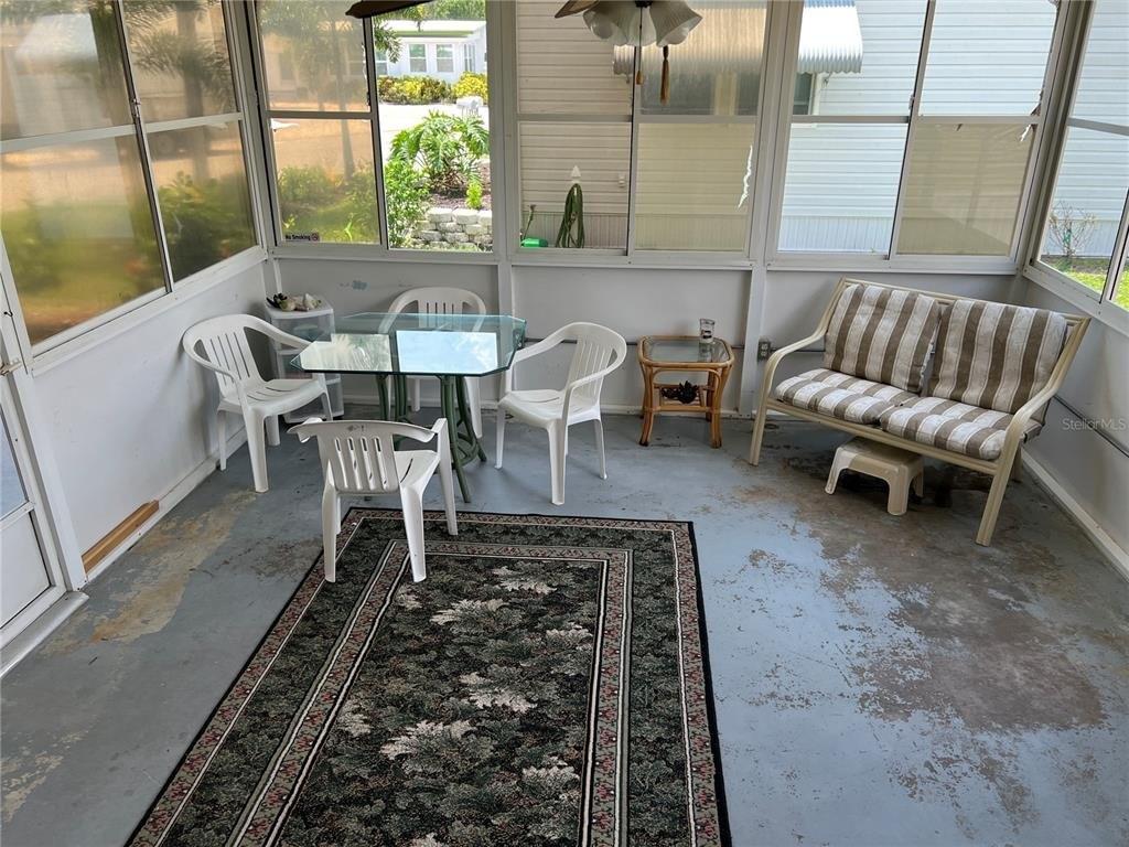 Oakland Hills Ave, Sarasota, FL 34234