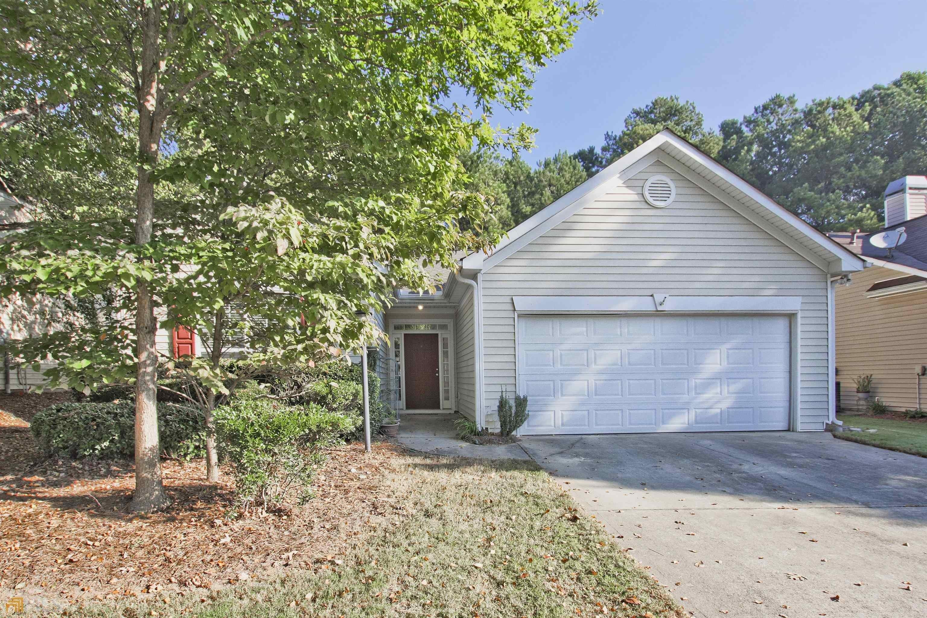 Avian Forest Dr, Stockbridge, GA 30281
