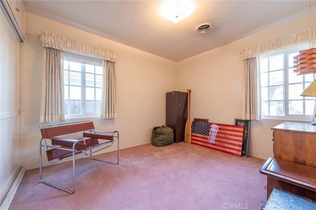 Willow Ave, Riverside, CA 92504