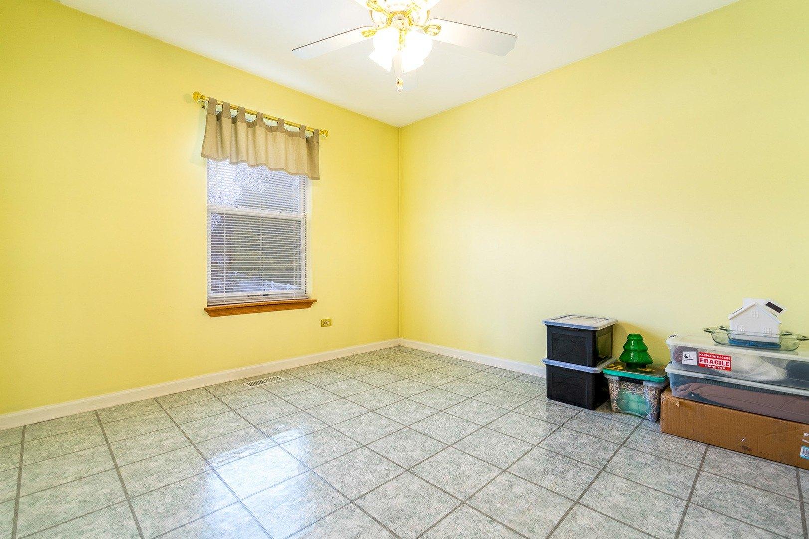 Primrose Cir, Plainfield, IL 60585