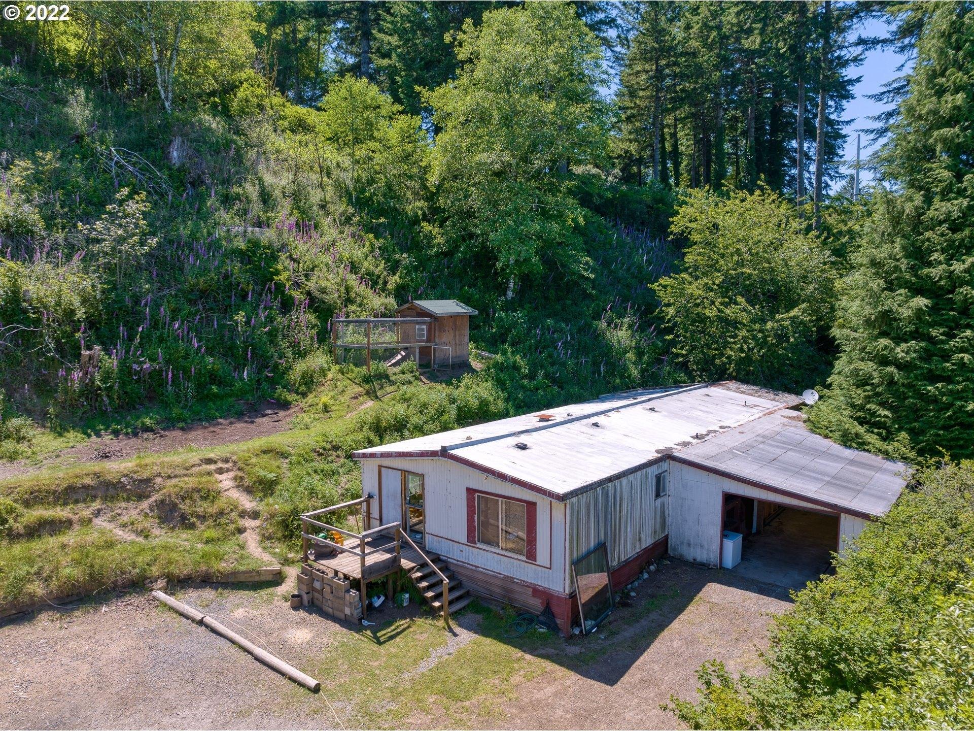Eastwood Ln, Brookings, OR 97415