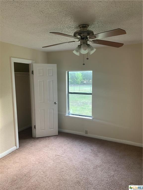 E Halstead Ave, Copperas Cove, TX 76522