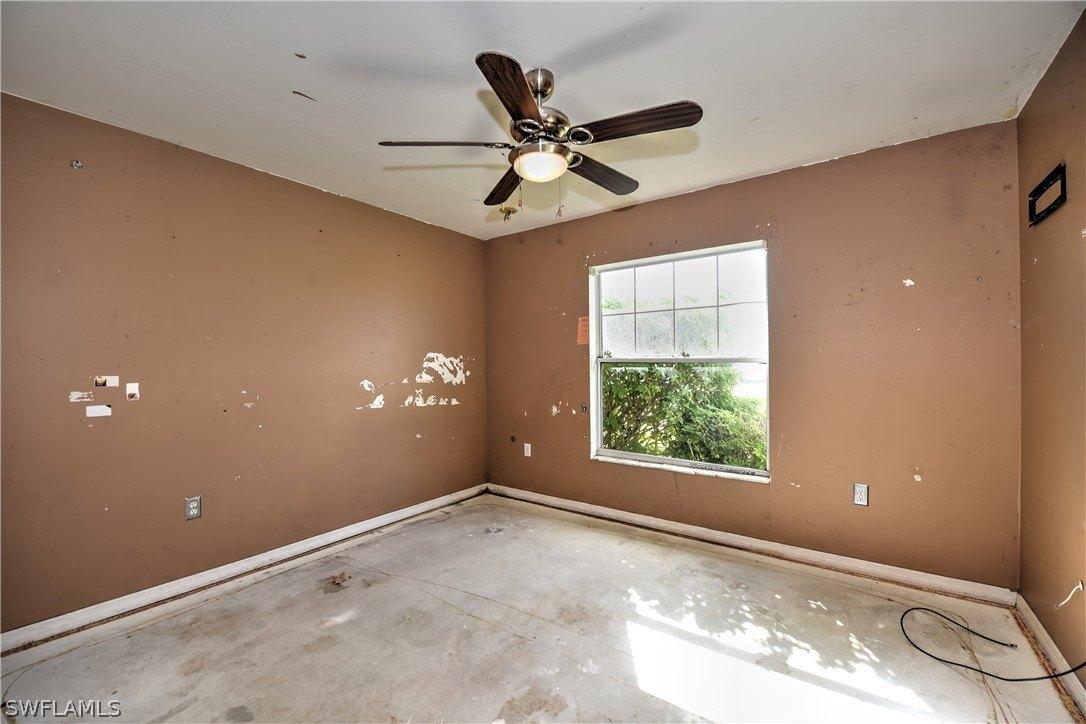 Sw 30th Ter, Cape Coral, FL 33914