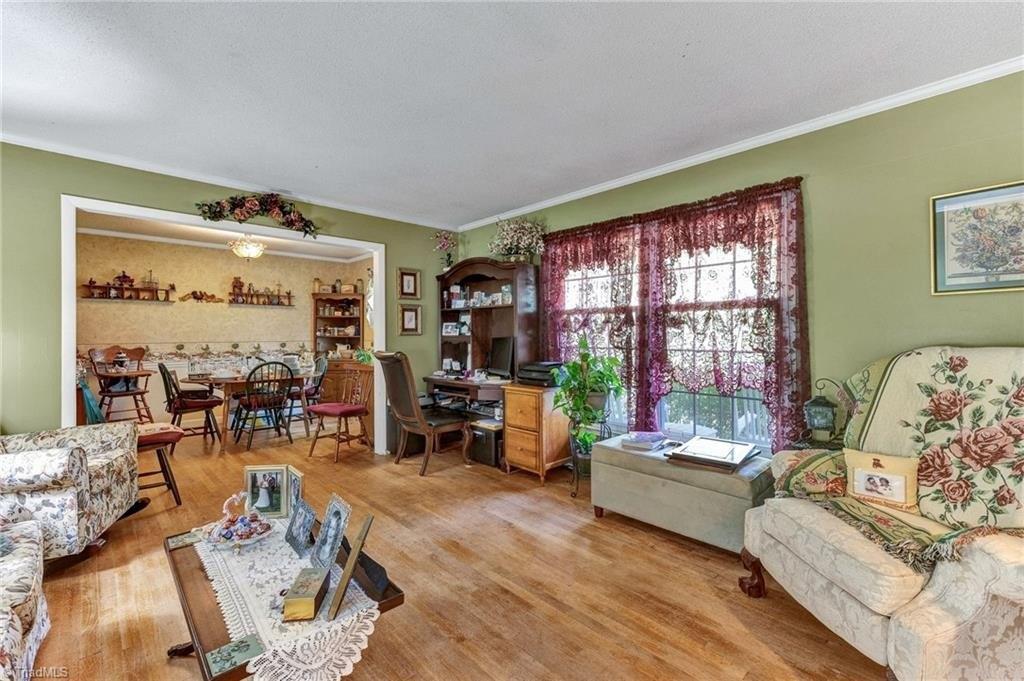 Alcorn Rd, Greensboro, NC 27409