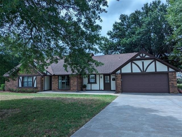 E 96th St N, Owasso, OK 74055