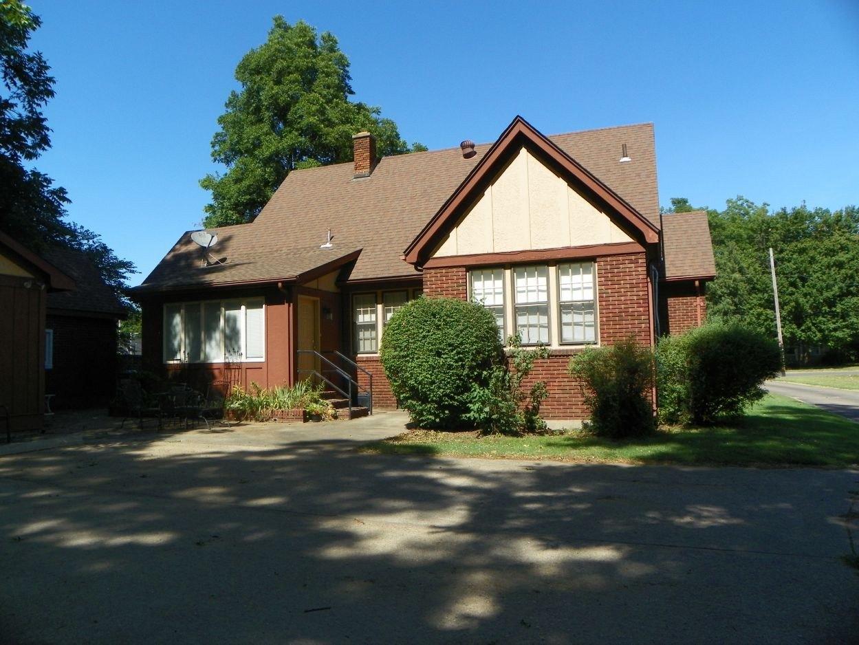 S Kingshighway St, Sikeston, MO 63801