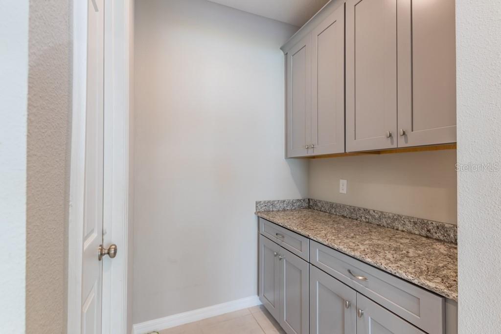 Walsh Oak Dr, Wesley Chapel, FL 33545