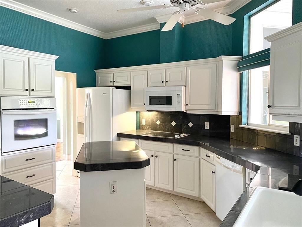 Caddie Dr, Debary, FL 32713