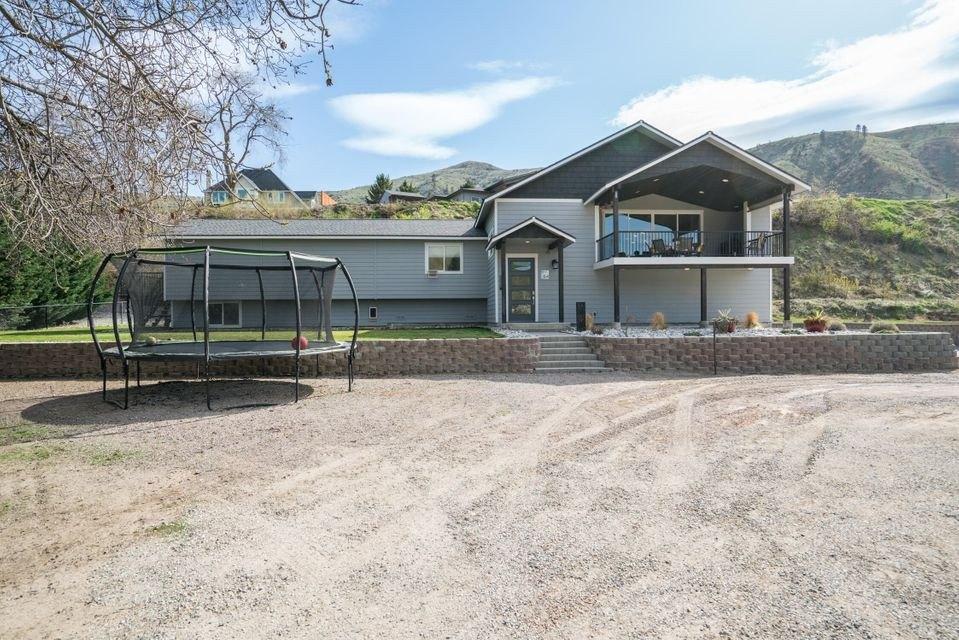 Spurlock Ln, Monitor, WA 98836