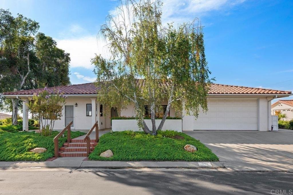 Ridge Heights Dr, Fallbrook, CA 92028