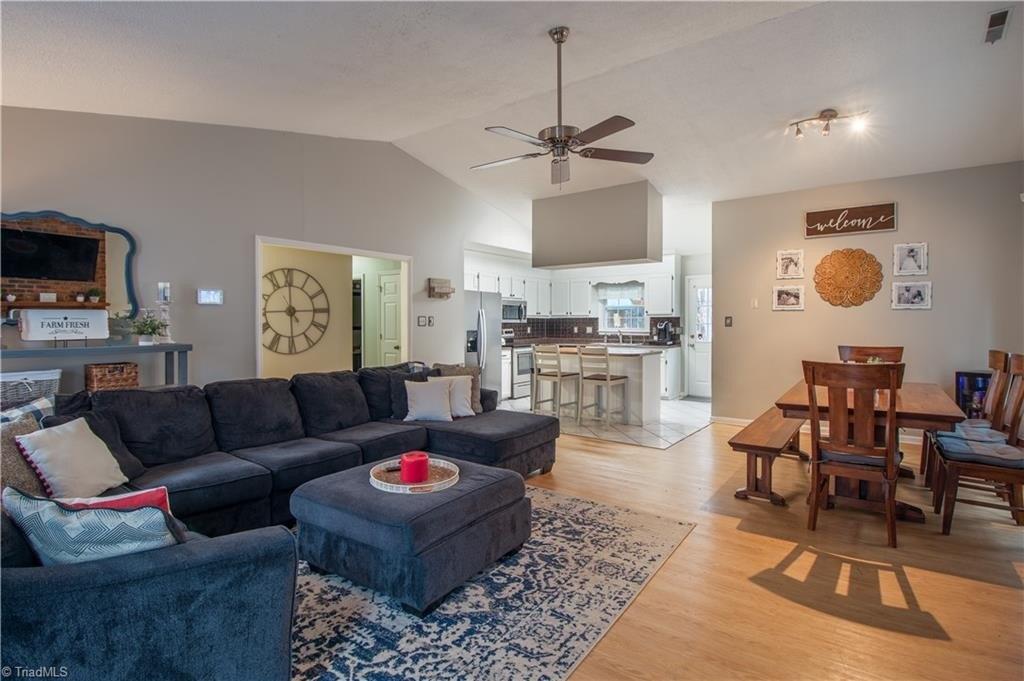 Eagle Rd, Greensboro, NC 27407