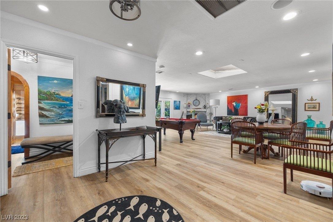 Edna Ave, Las Vegas, NV 89146