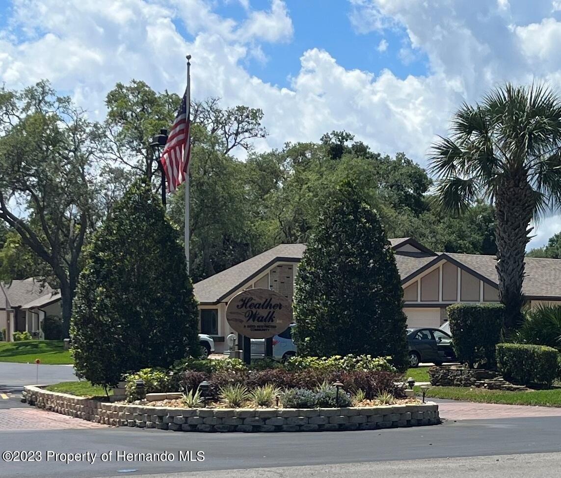 Heather Walk Dr, Weeki Wachee, FL 34613