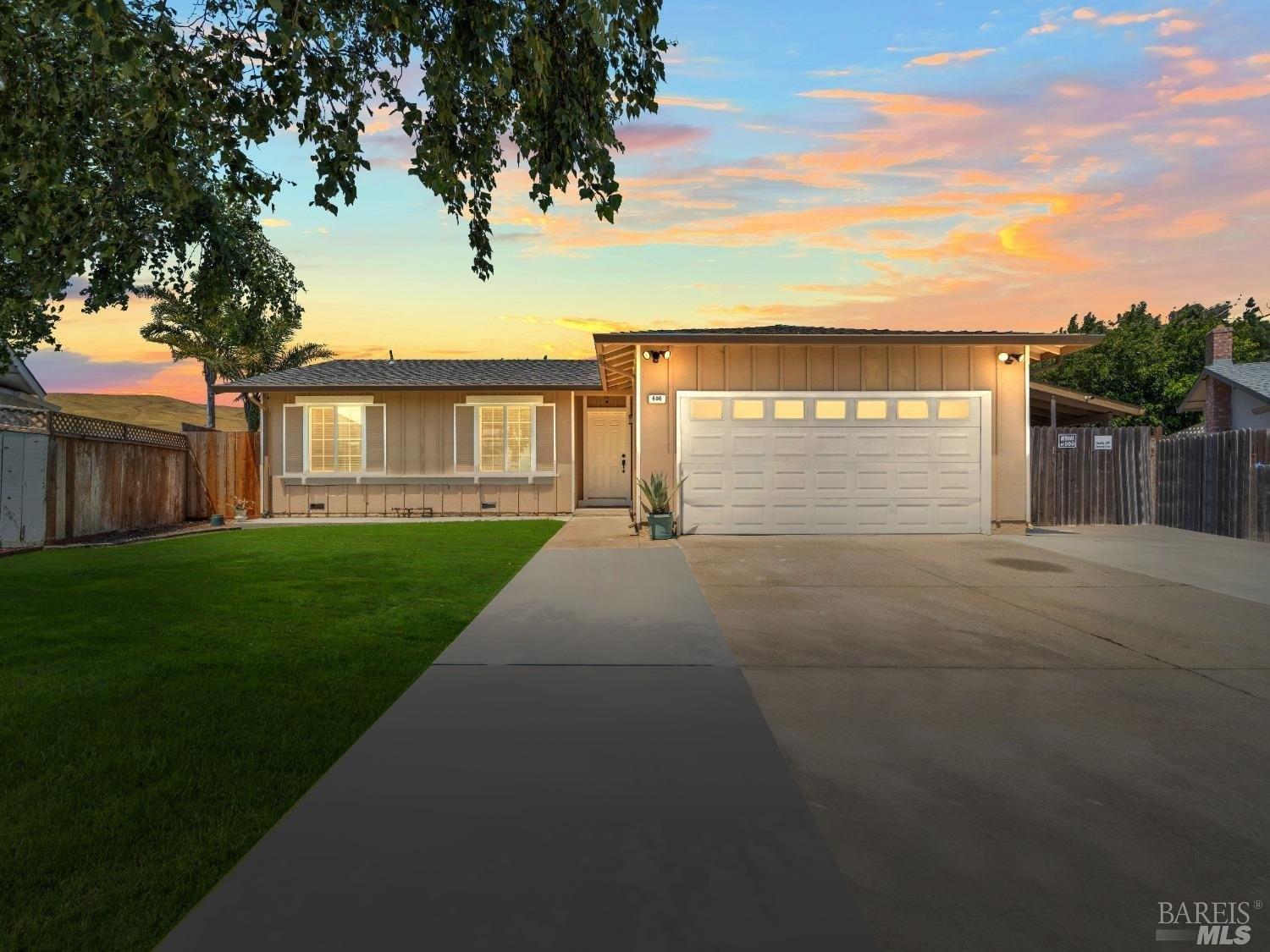 Hillsdale Ct, Fairfield, CA 94534