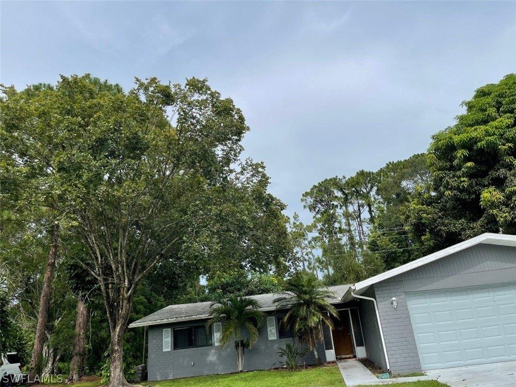 Fordham St, Fort Myers, FL 33907