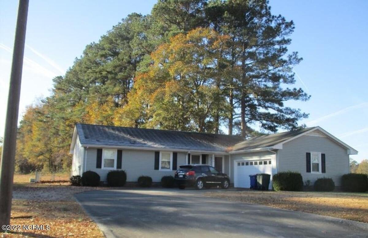 Wellington Rd, Ayden, NC 28513