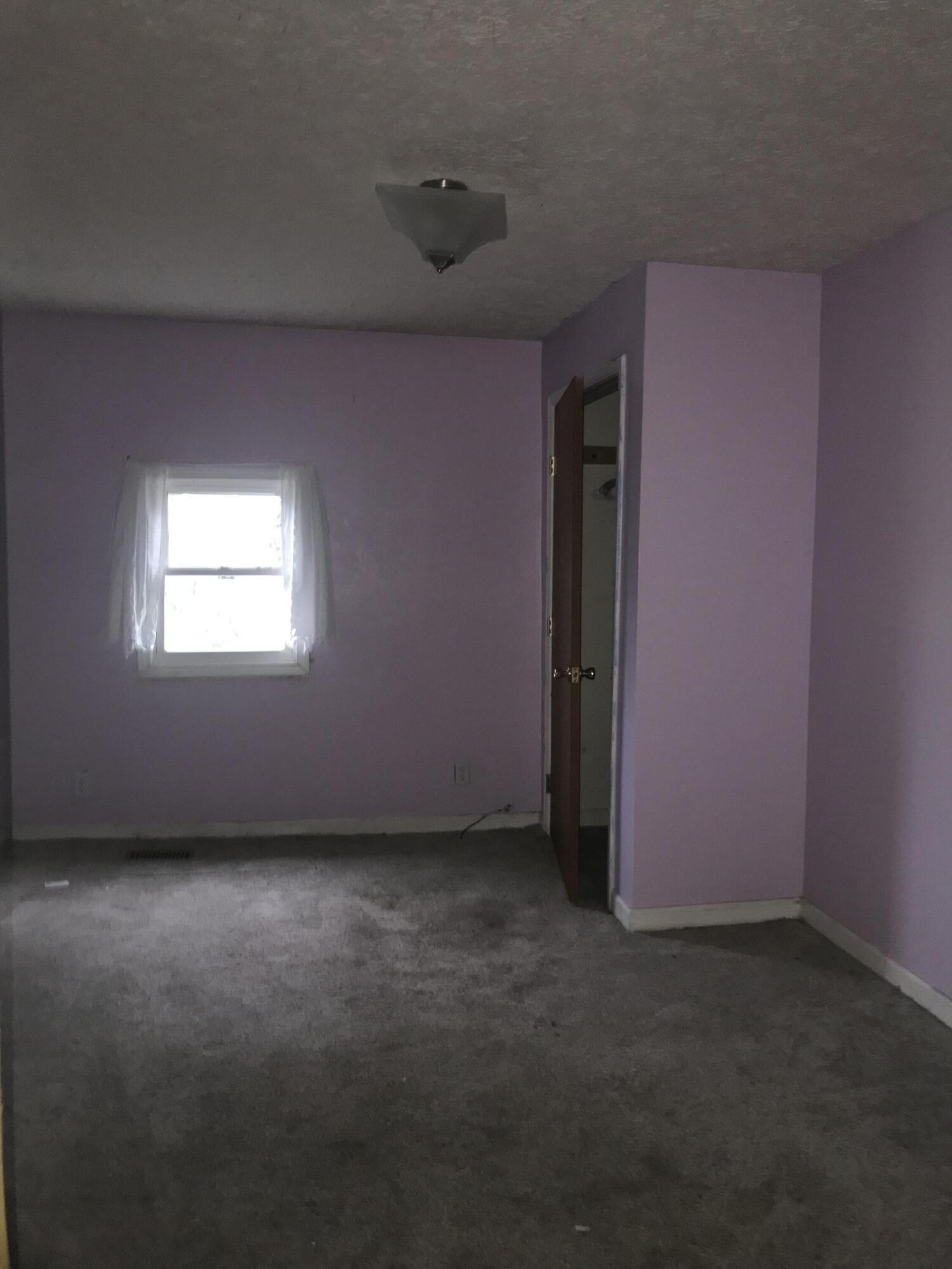 Jones Trl, Lexington, KY 40517