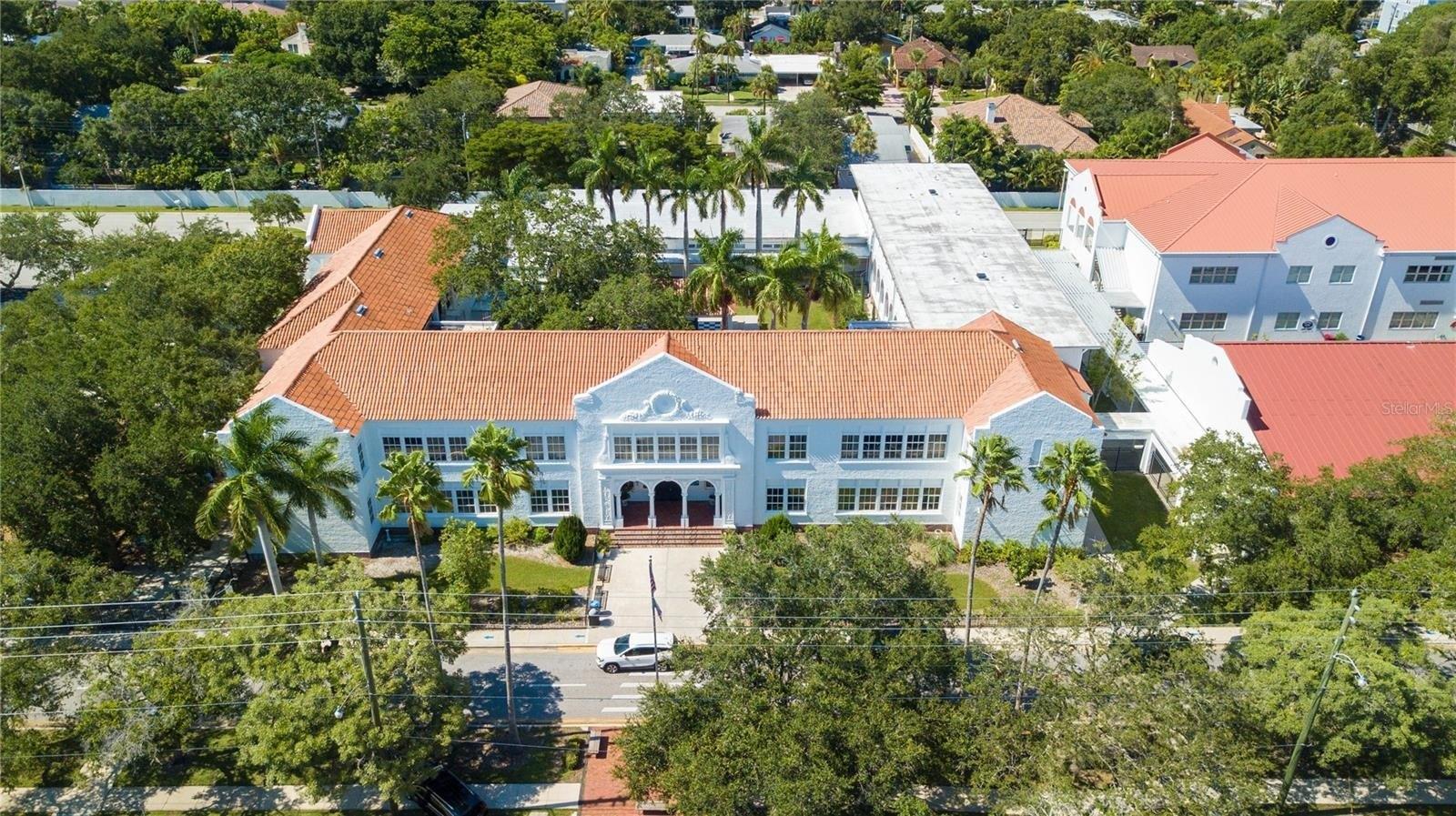 Bayview Dr, Sarasota, FL 34239