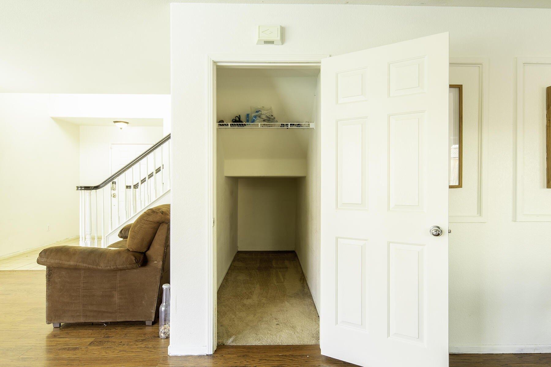 Bluejay Way, Hemet, CA 92545