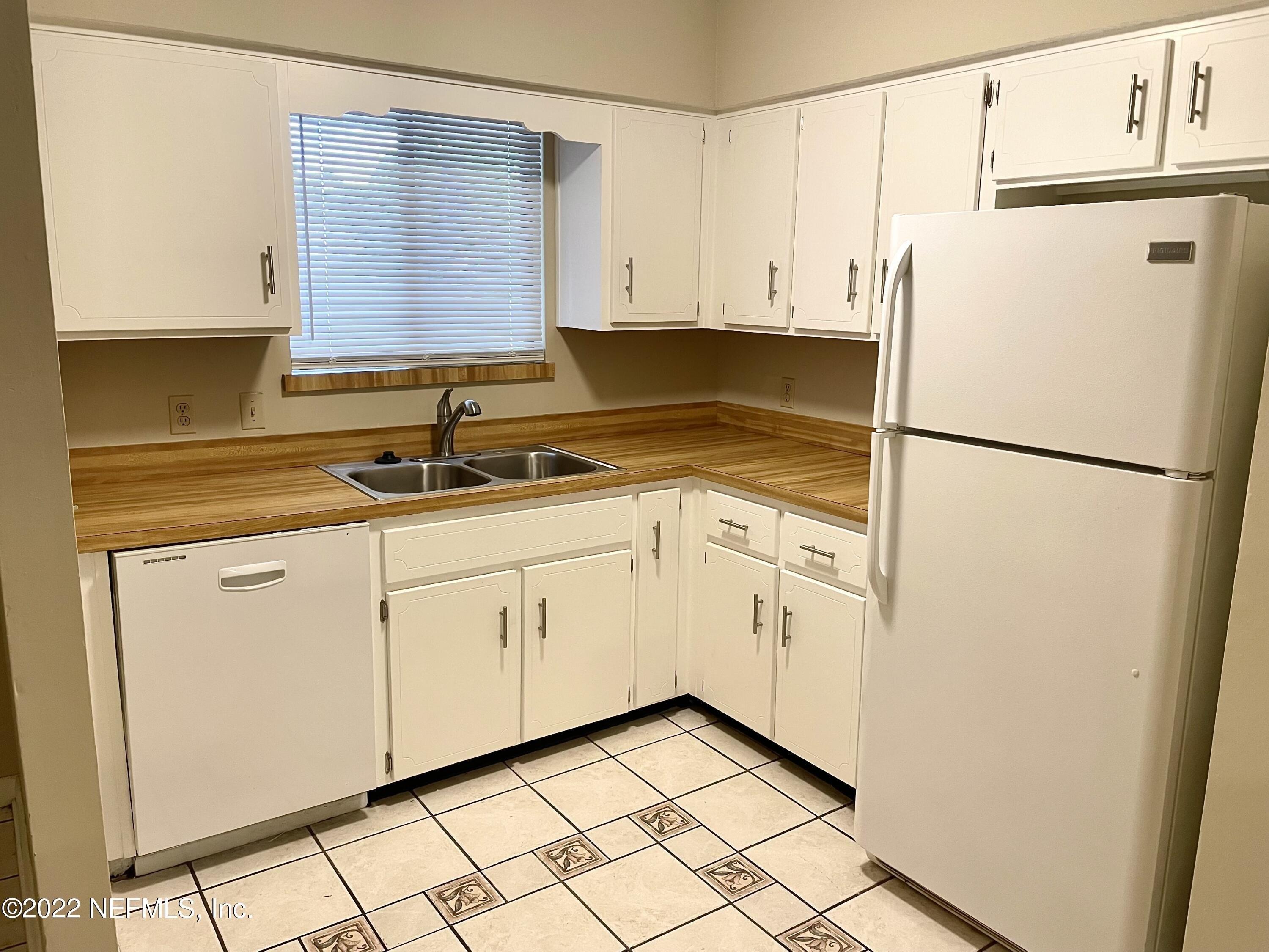 Windergate Dr, Jacksonville, FL 32257