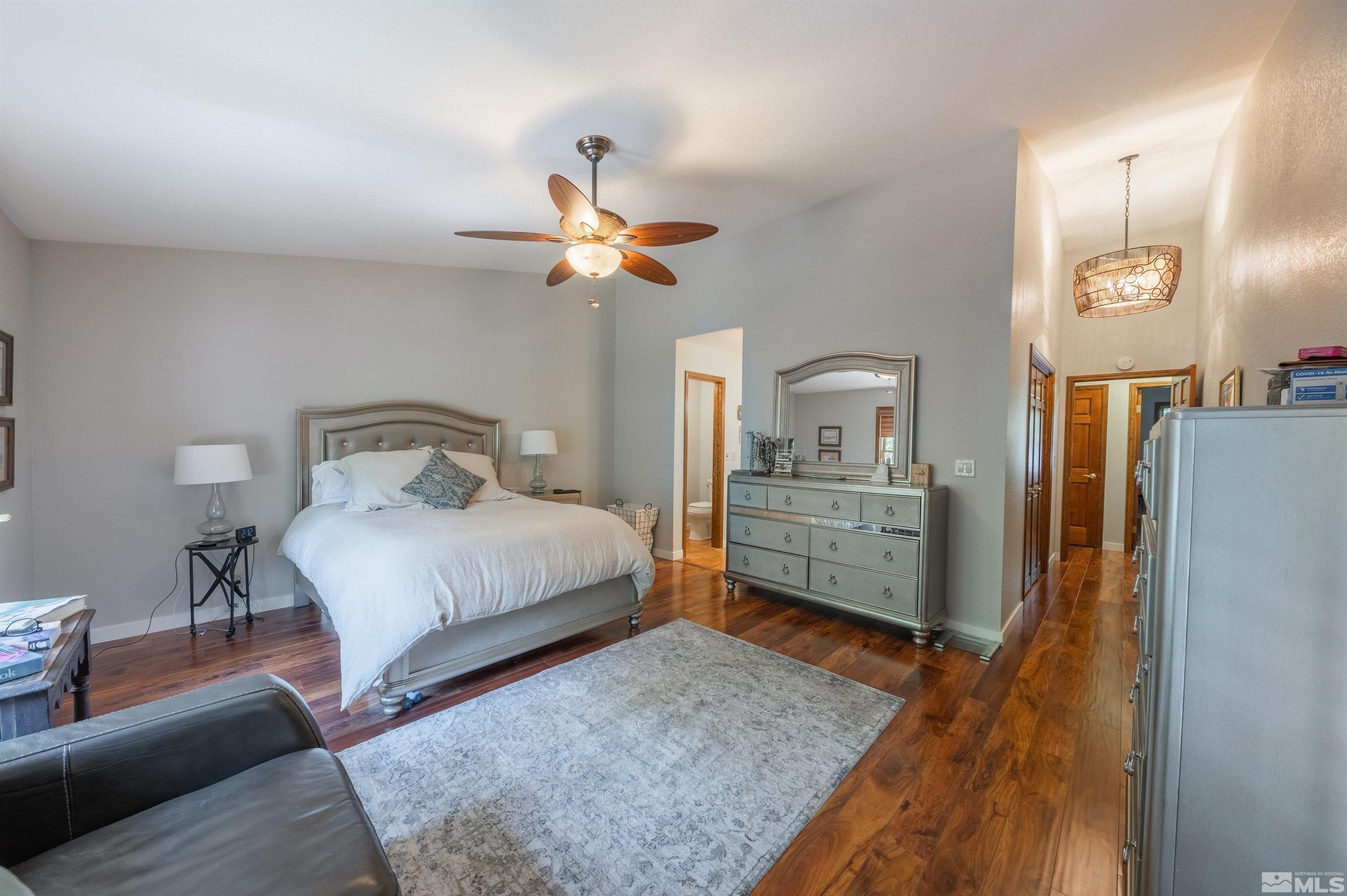 Meadow Crest Cir, Reno, NV 89519