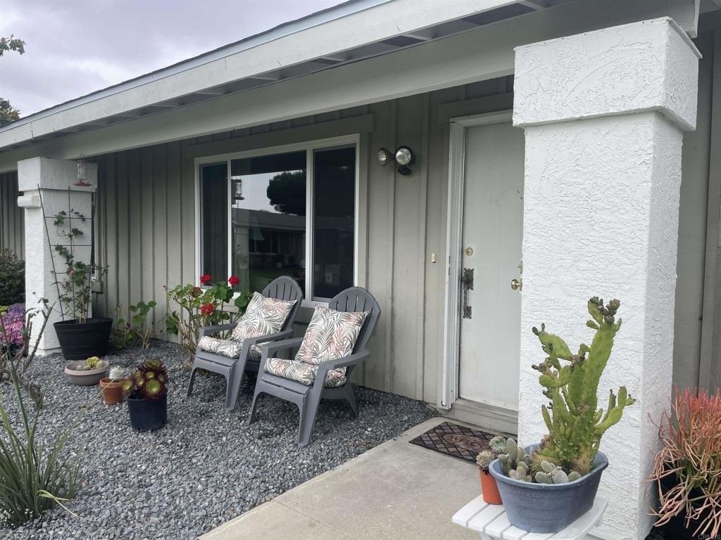 Dearborn St, Oceanside, CA 92057