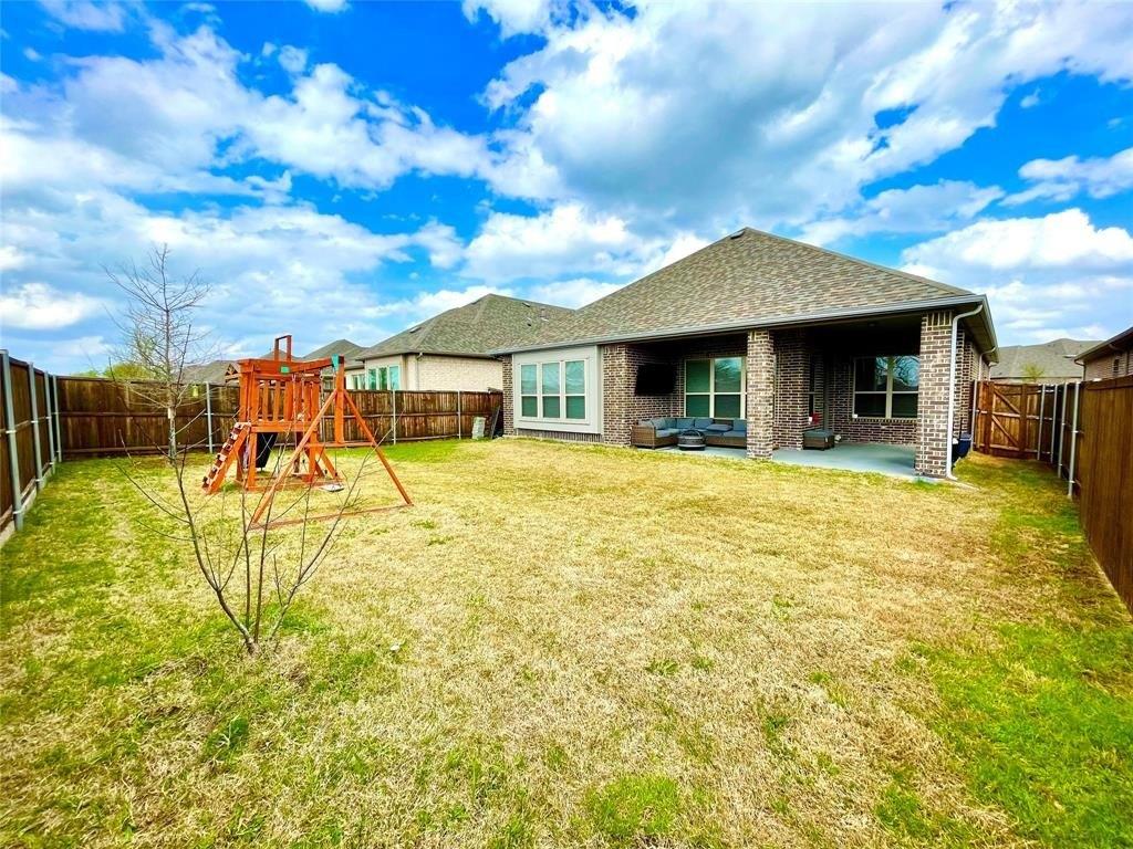 Danridge Rd, Rowlett, TX 75089