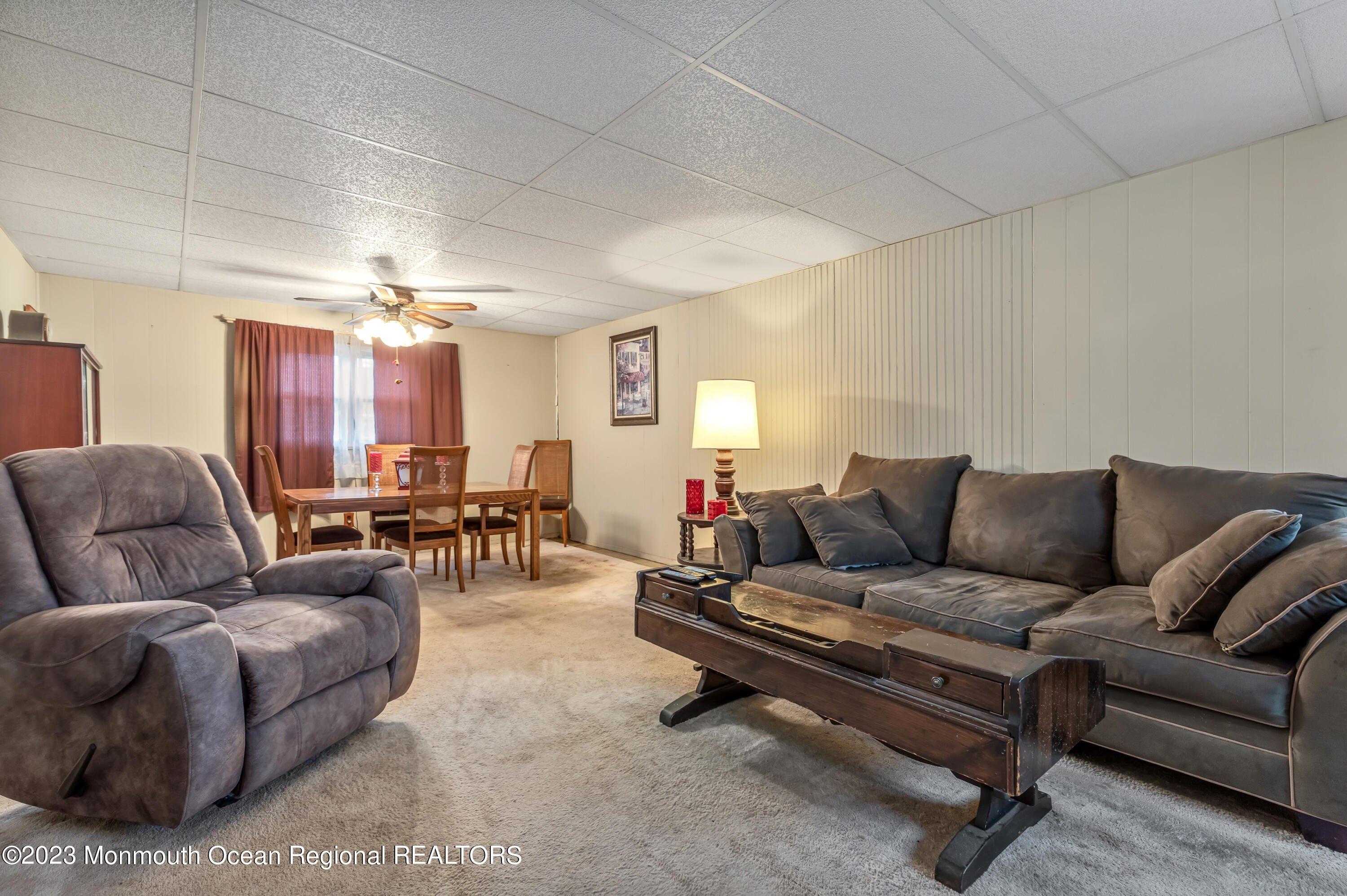 Redwood Ter, Hazlet, NJ 07730
