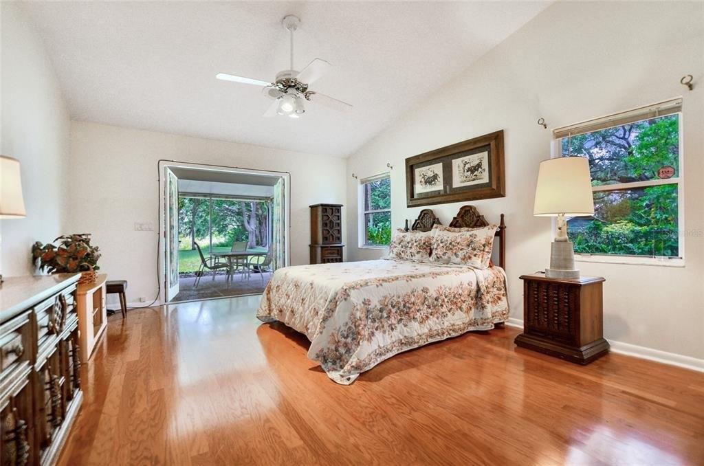 Manning Dr, Tampa, FL 33613