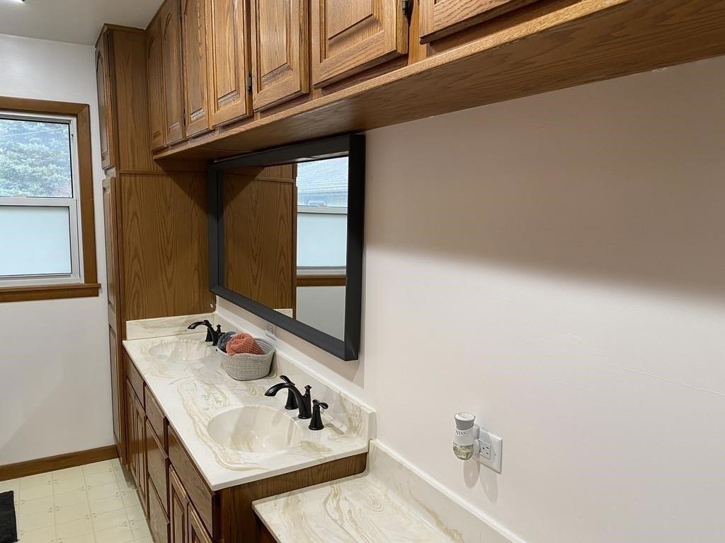 Grove St, Beaver Dam, WI 53916