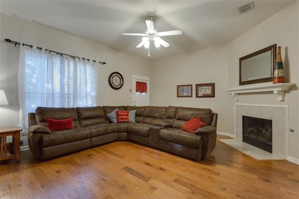 Carrotwood Dr, Fort Worth, TX 76244