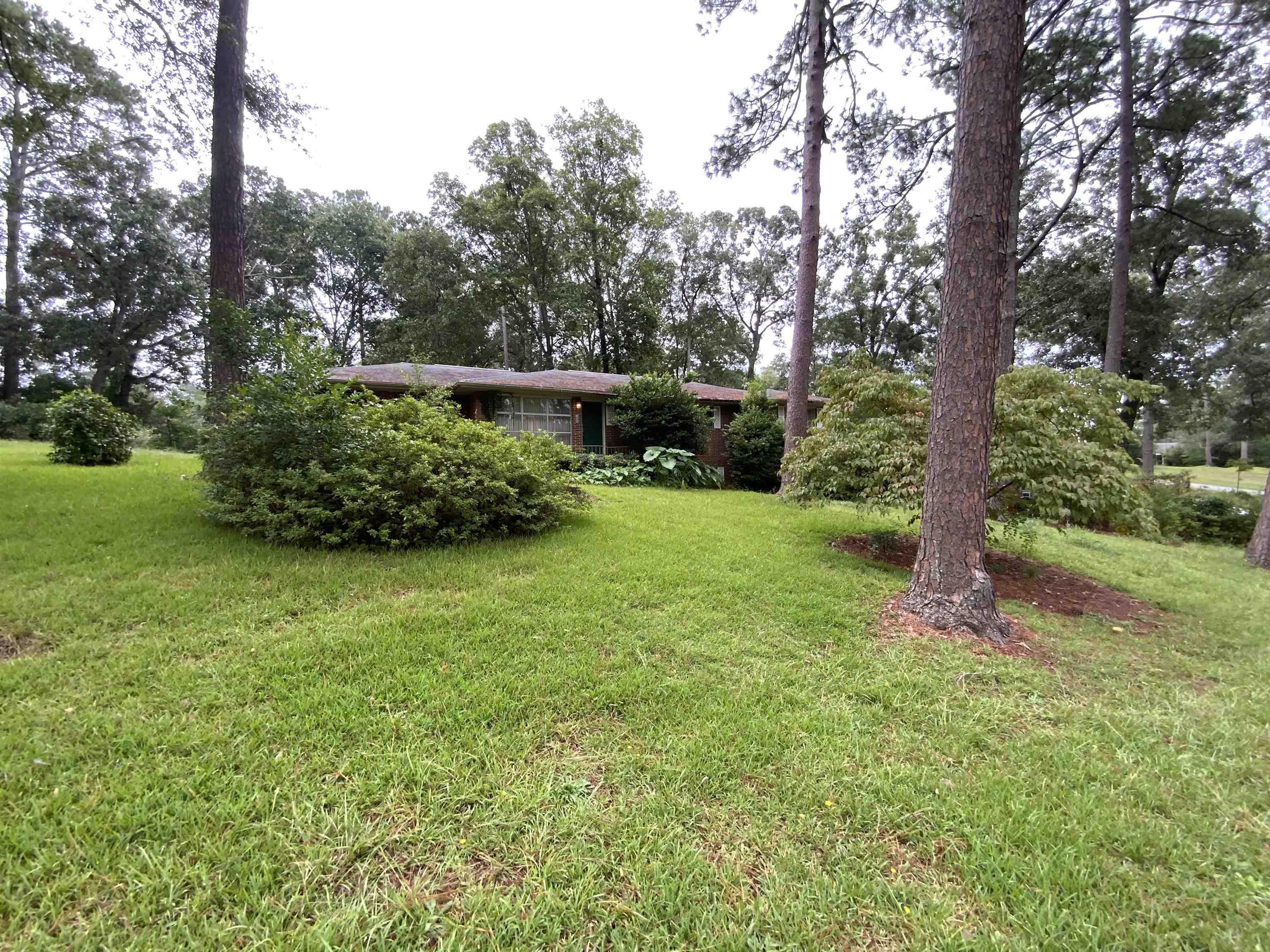 Brett Ave, Warner Robins, GA 31088