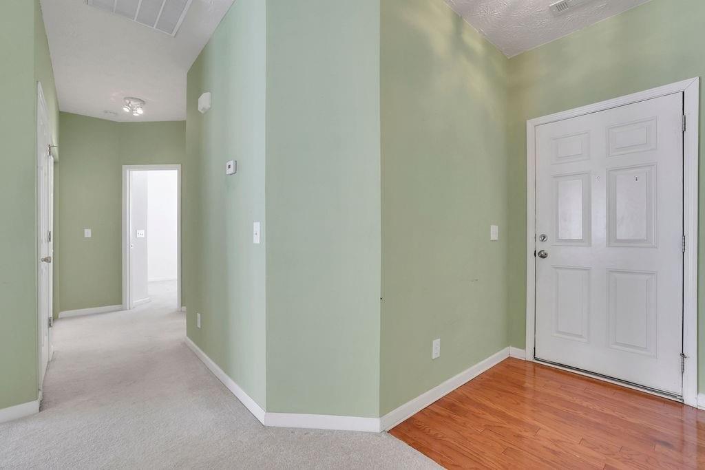 W Oaks Dr, Woodstock, GA 30188