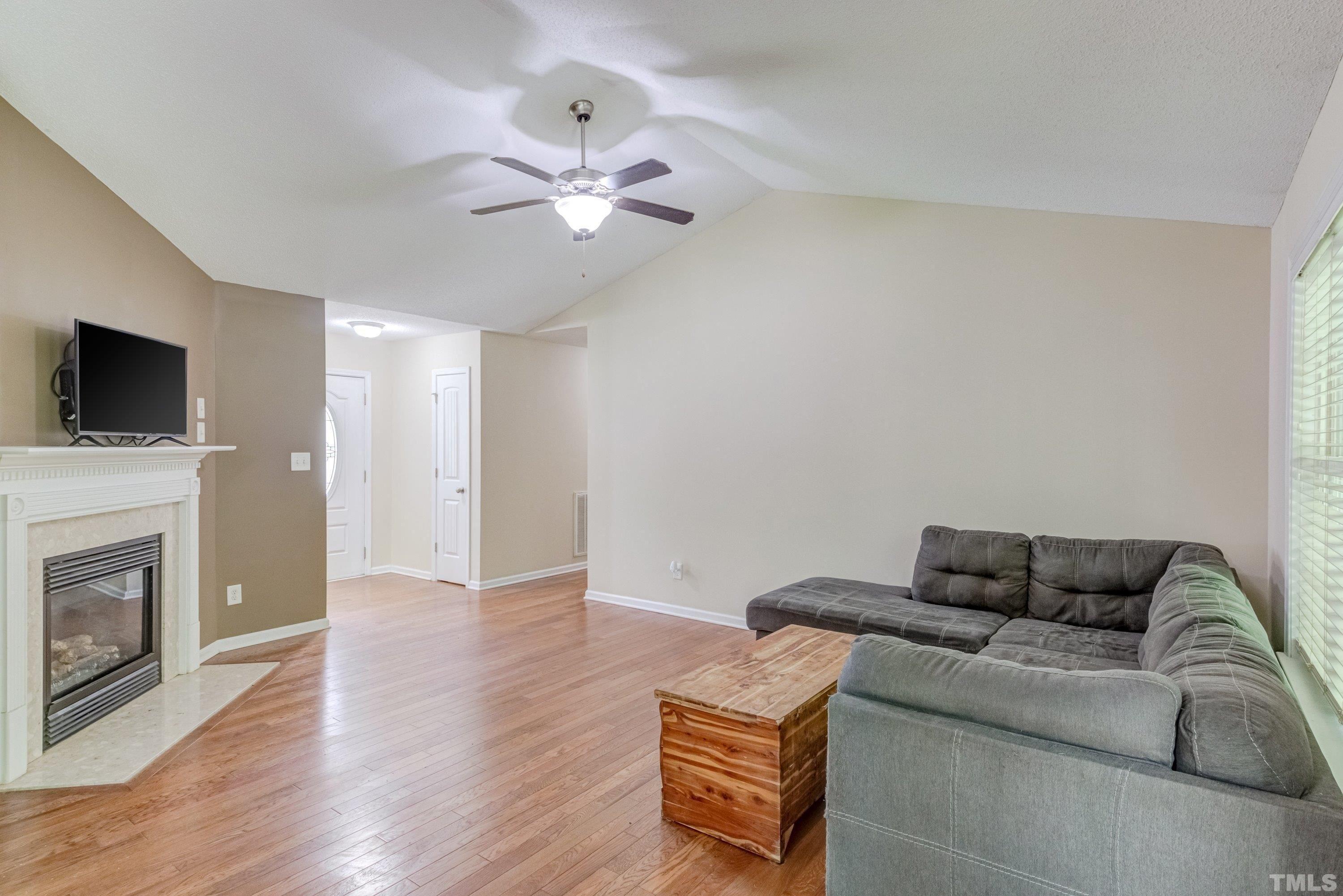 Texas Cattle Dr, Clayton, NC 27520