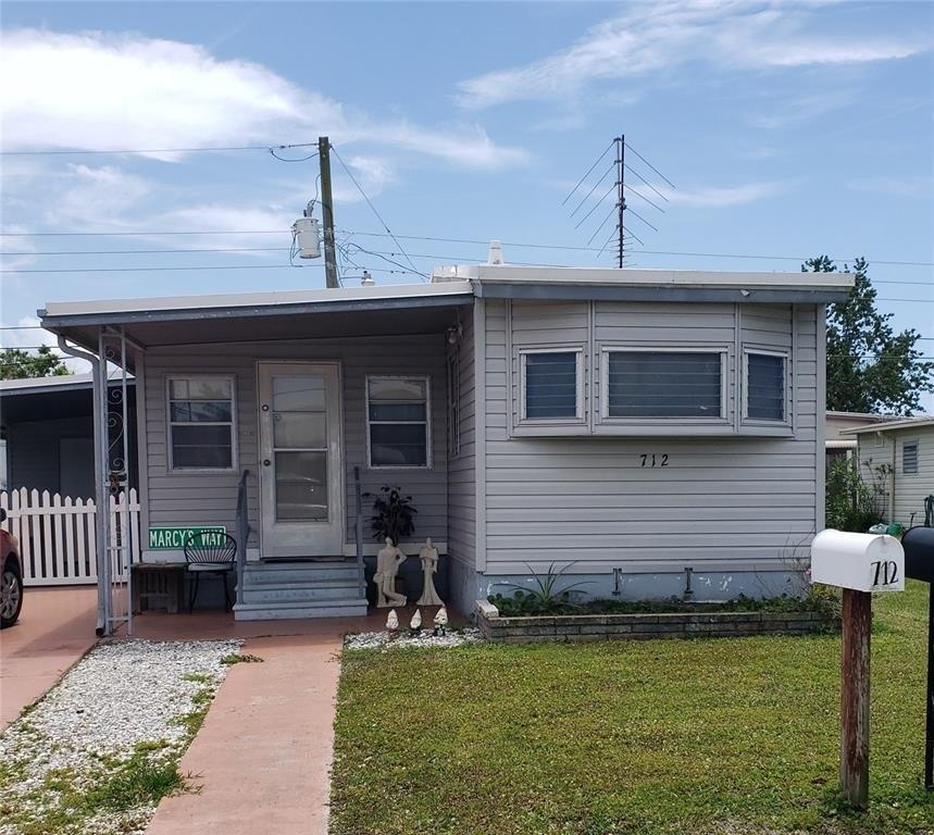 50th Avenue Dr W, Bradenton, FL 34207